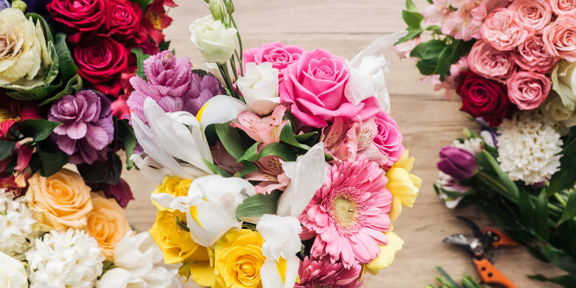 Ukraine flowers delivery in April