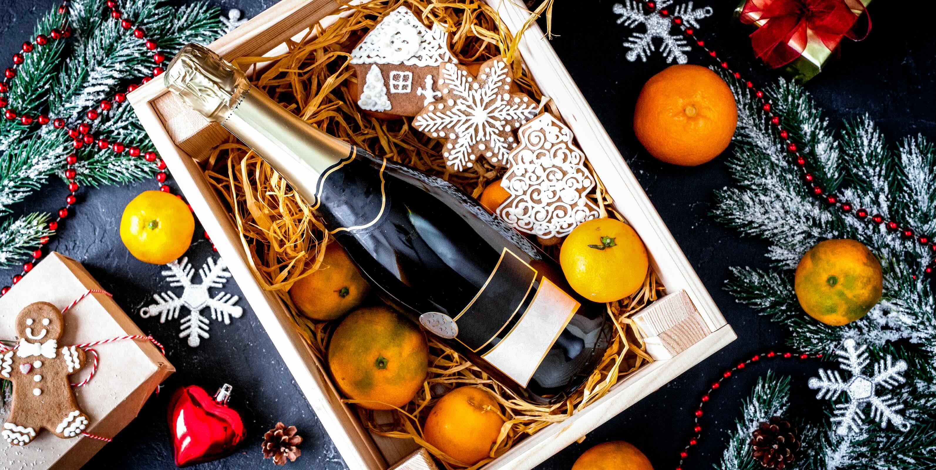 gift boxes and gift baskets for delivery in Ukraine
