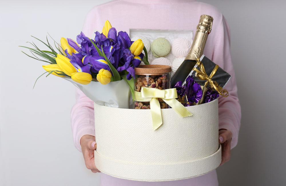 Gift basket delivery in Ukraine