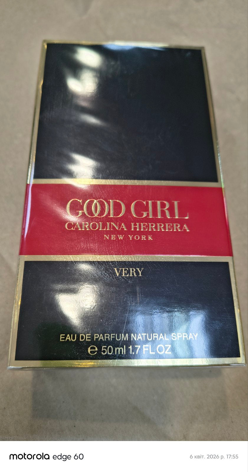 Carolina Herrera Very Good Girl Eau de Parfum – A Bold and Romantic Perfume Gift for a Ukrainian Woman