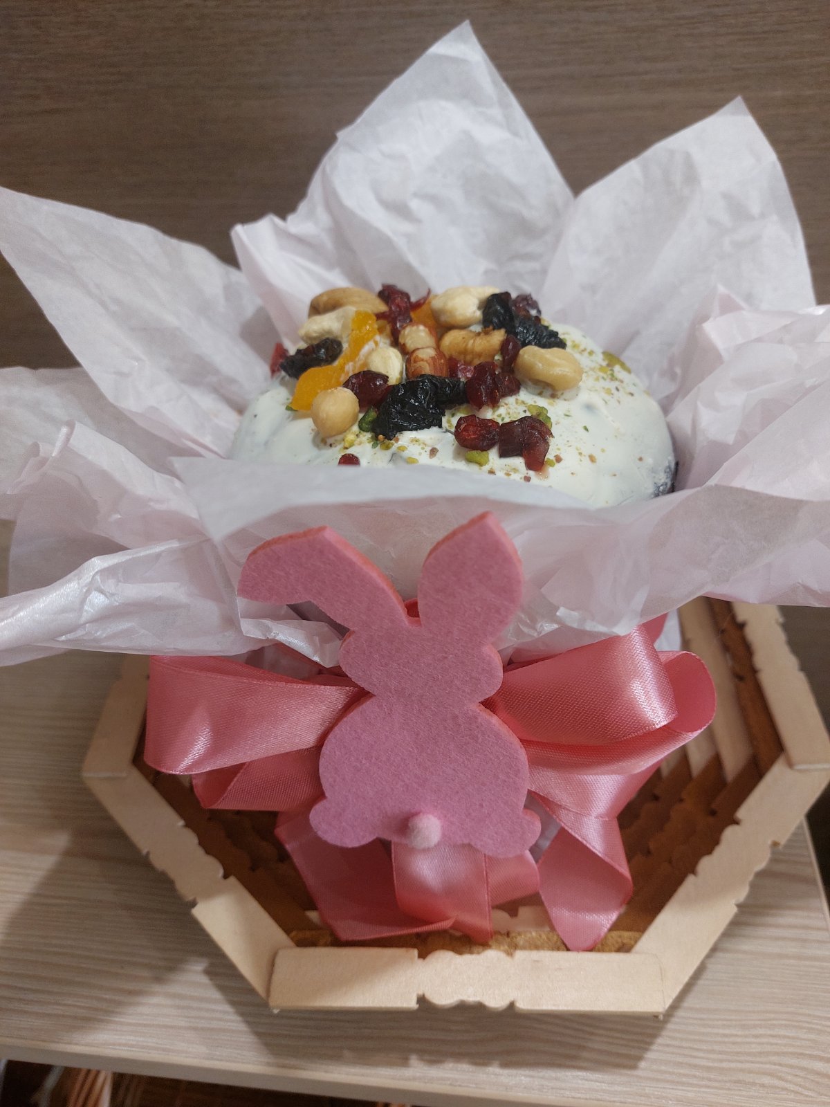 Traditional Easter Cake β Ukrainian Easter Cake Delivery in Ukraine