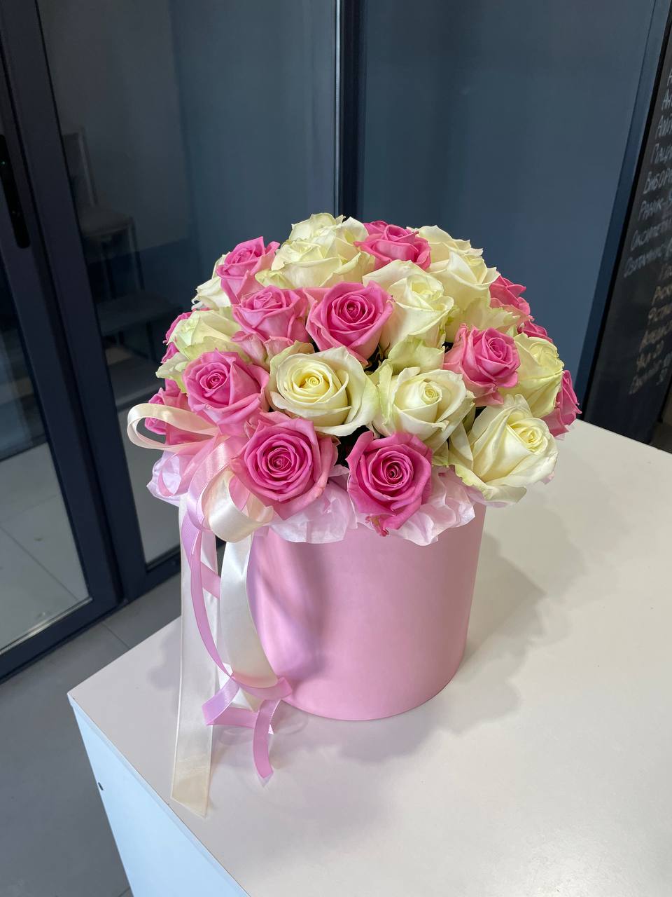 Elegant Pink and White Roses in a Hat Box