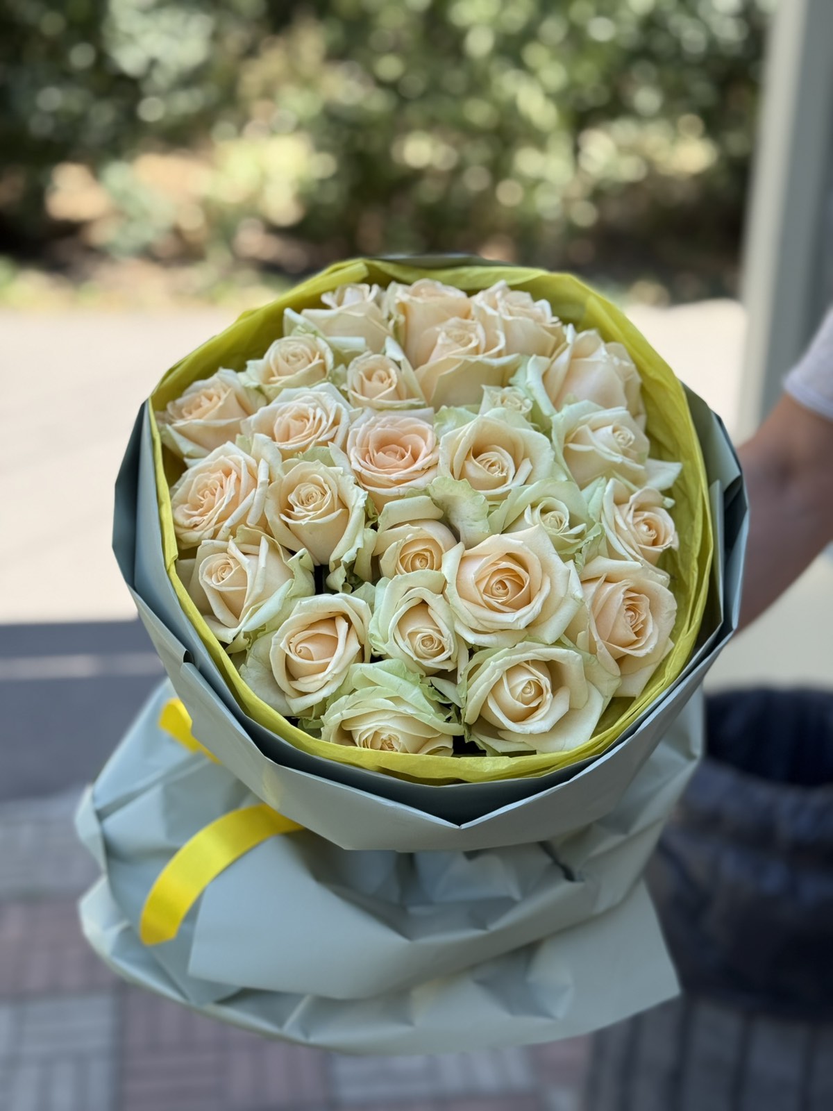 Abundant 25 Rose Arrangement