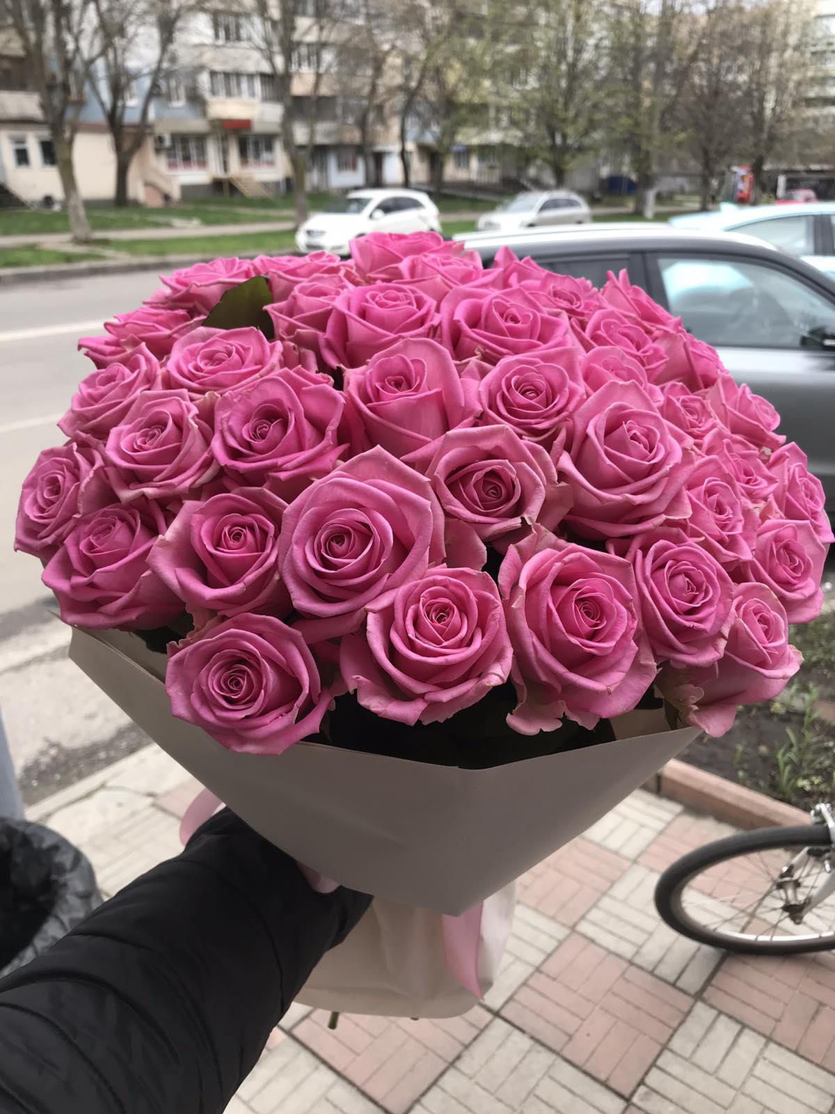 Magnifique bouquet de 37 roses