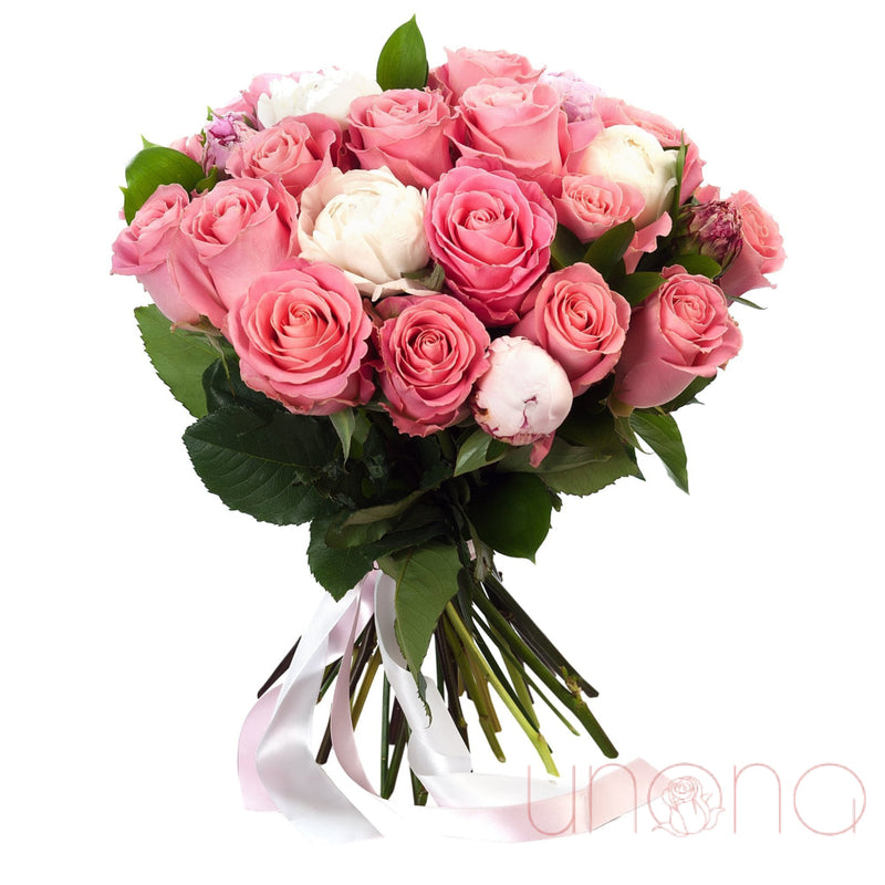 Blushing Sweetness Bouquet | Ukraine Gift Delivery.