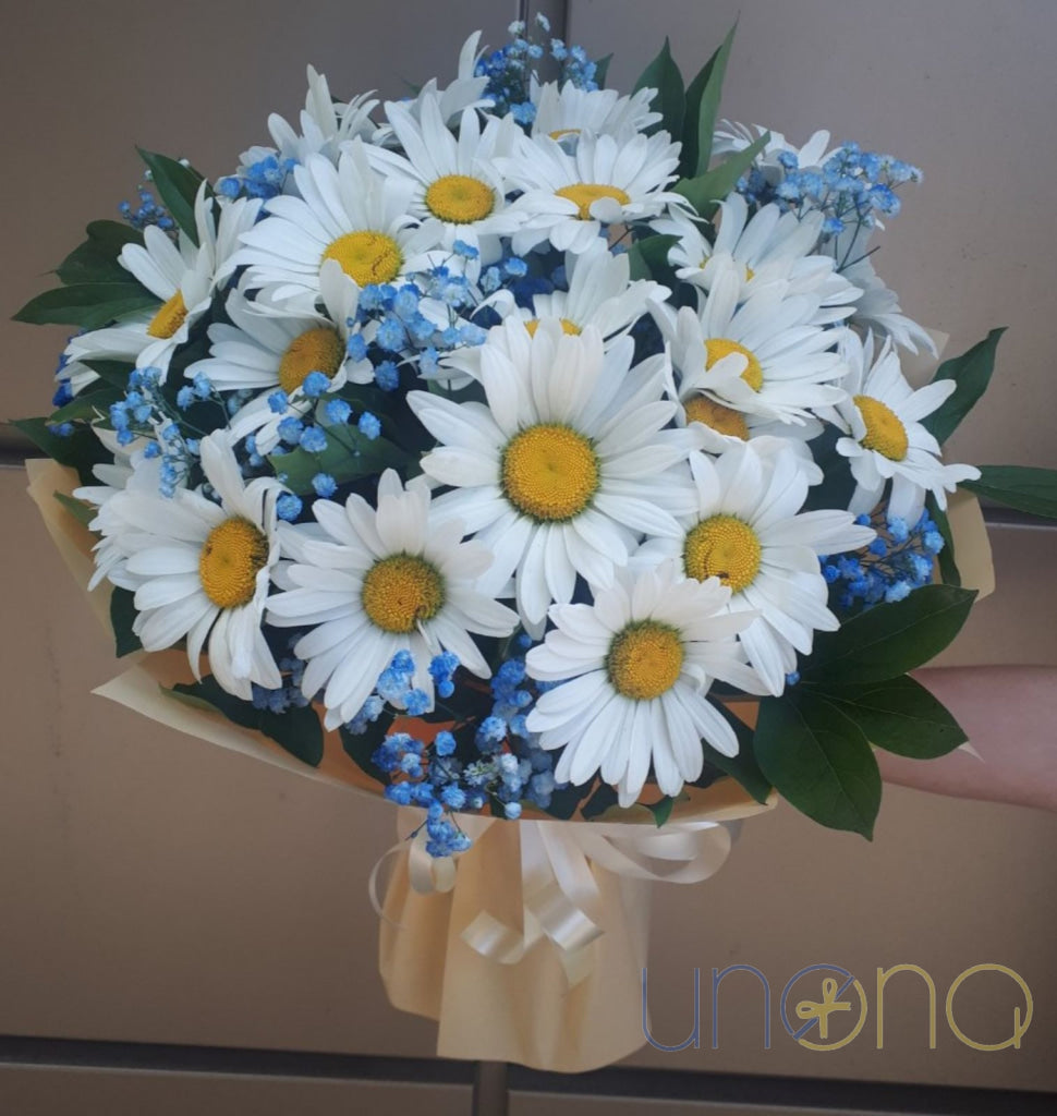 Cheerful Touch Bouquet Flowers