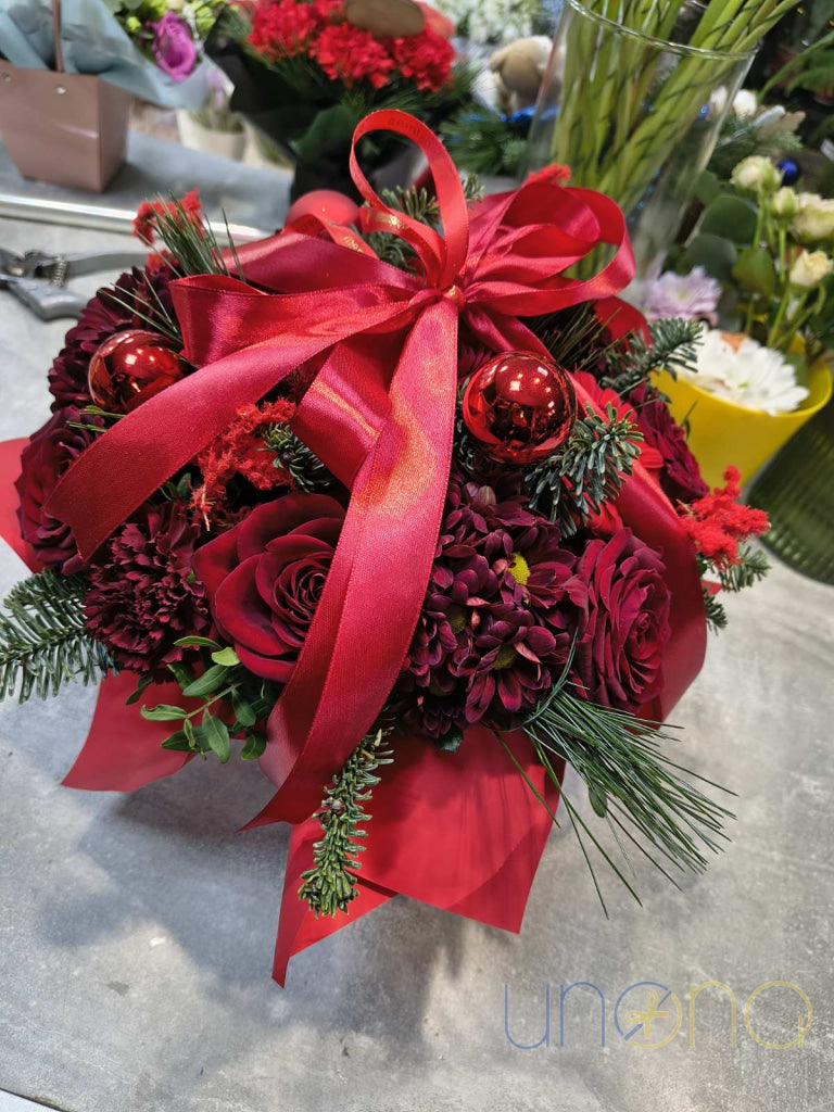 Christmas Elegance Red Floral Arrangement – Luxury Holiday Flowers to Ukraine Christmas flowers