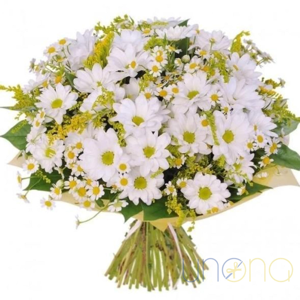 White chrysanthemums and daisies bouquet for delivery in Ukraine