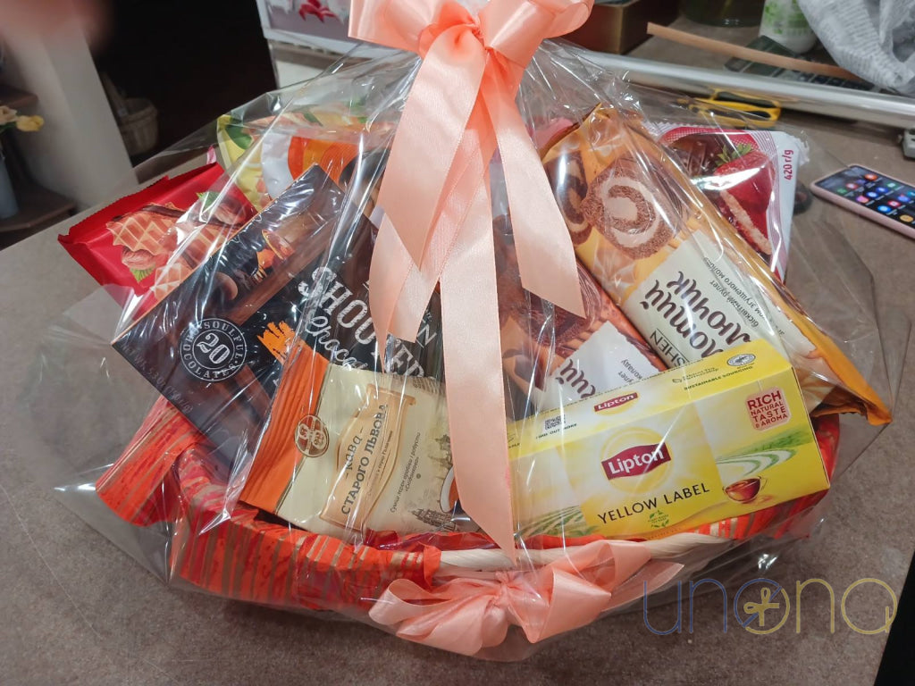 Coffee Chocolates & Cookies Gift Basket Baskets