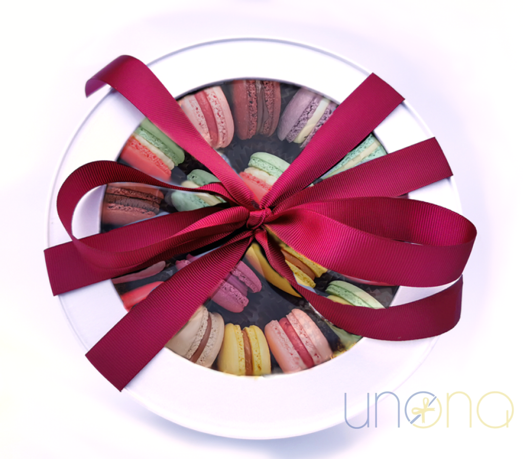 Colorful handcrafted macarons delivered in Ukraine