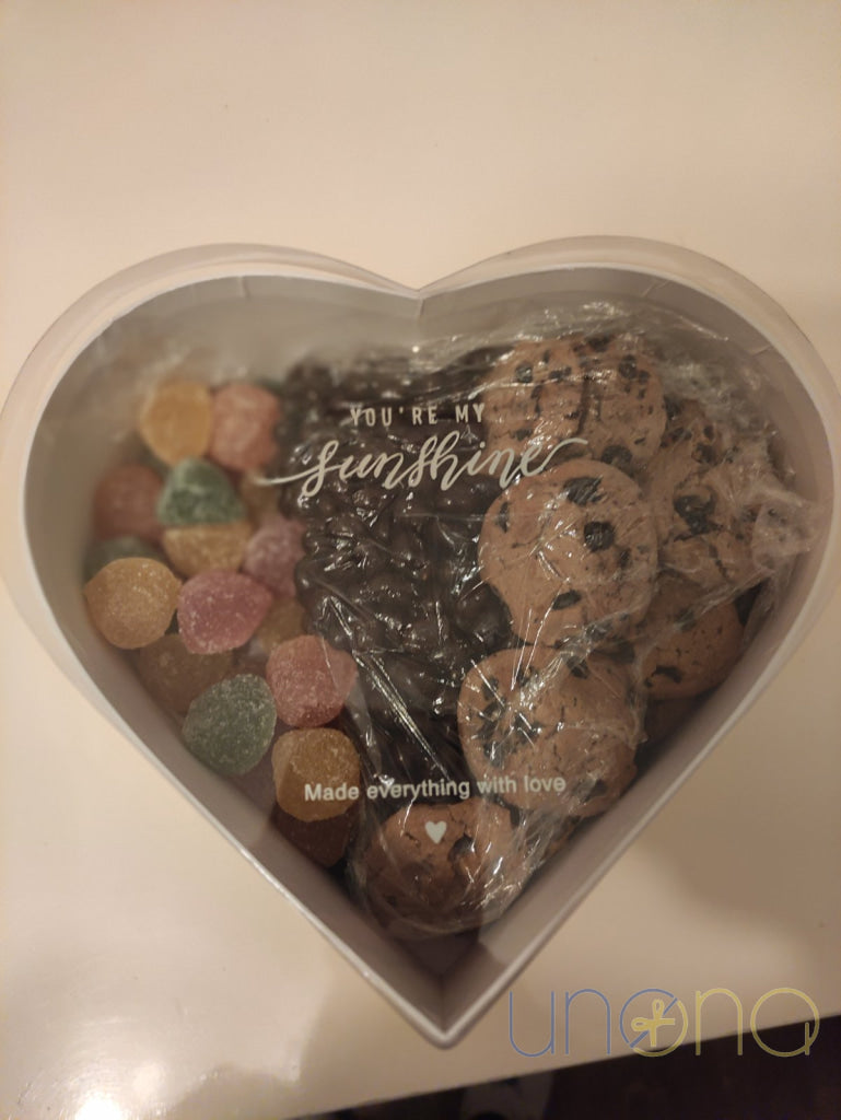 candy gift delivery Ukraine