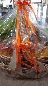 Deluxe Vegetable Gift Basket By Holidays