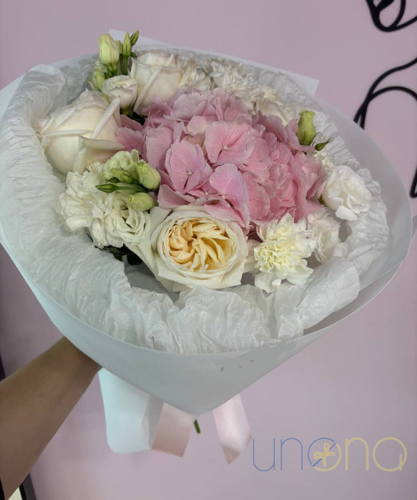 Romantic Flower Kiss Bouquet – gift for Ukrainian woman in Lviv