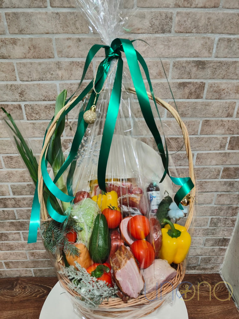 Grand Smoked Meat And Vegetables Basket By Holidays