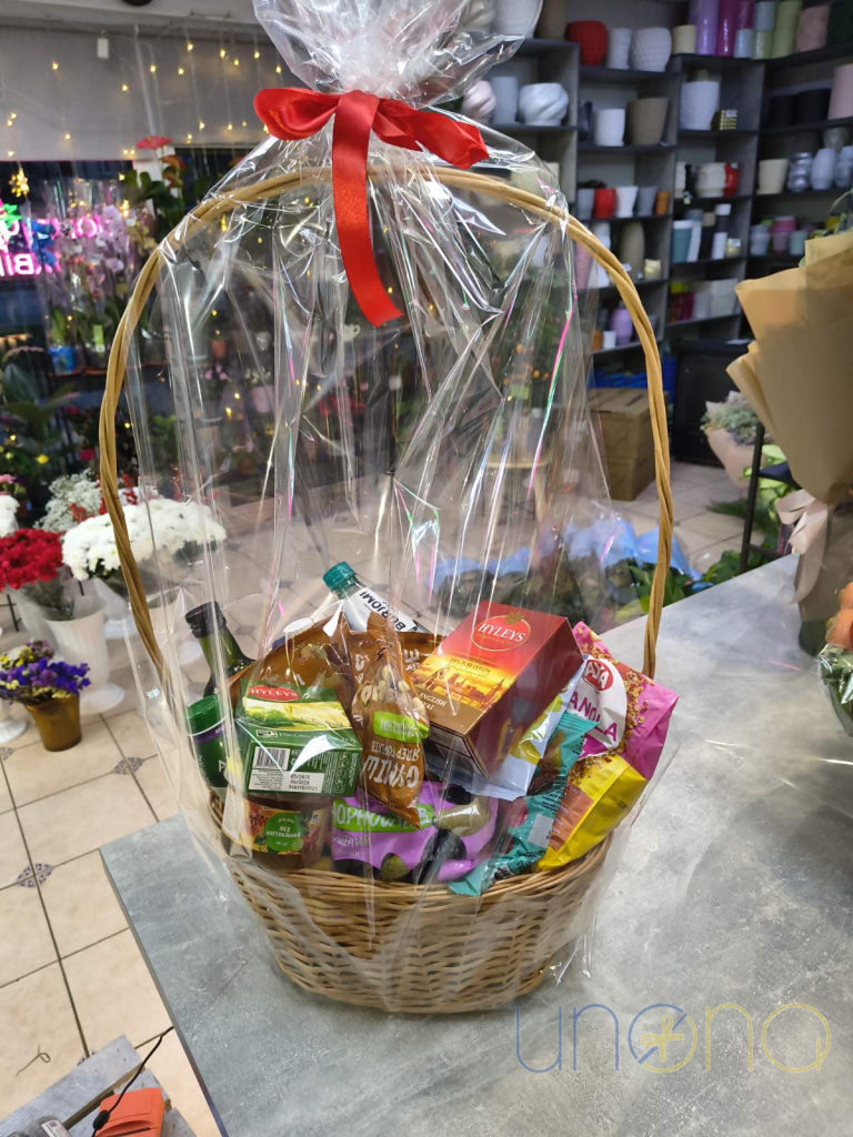 Health and Prosperity Deluxe Food Basket fruit and nut gift basket