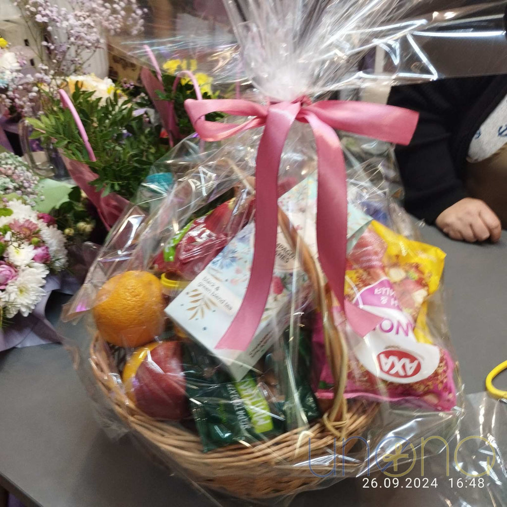 Health And Prosperity Deluxe Food Basket Easter