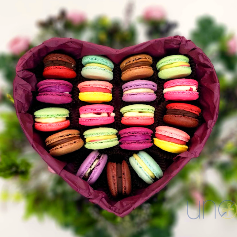Heart-shaped macaron gift box delivery in Ukraine