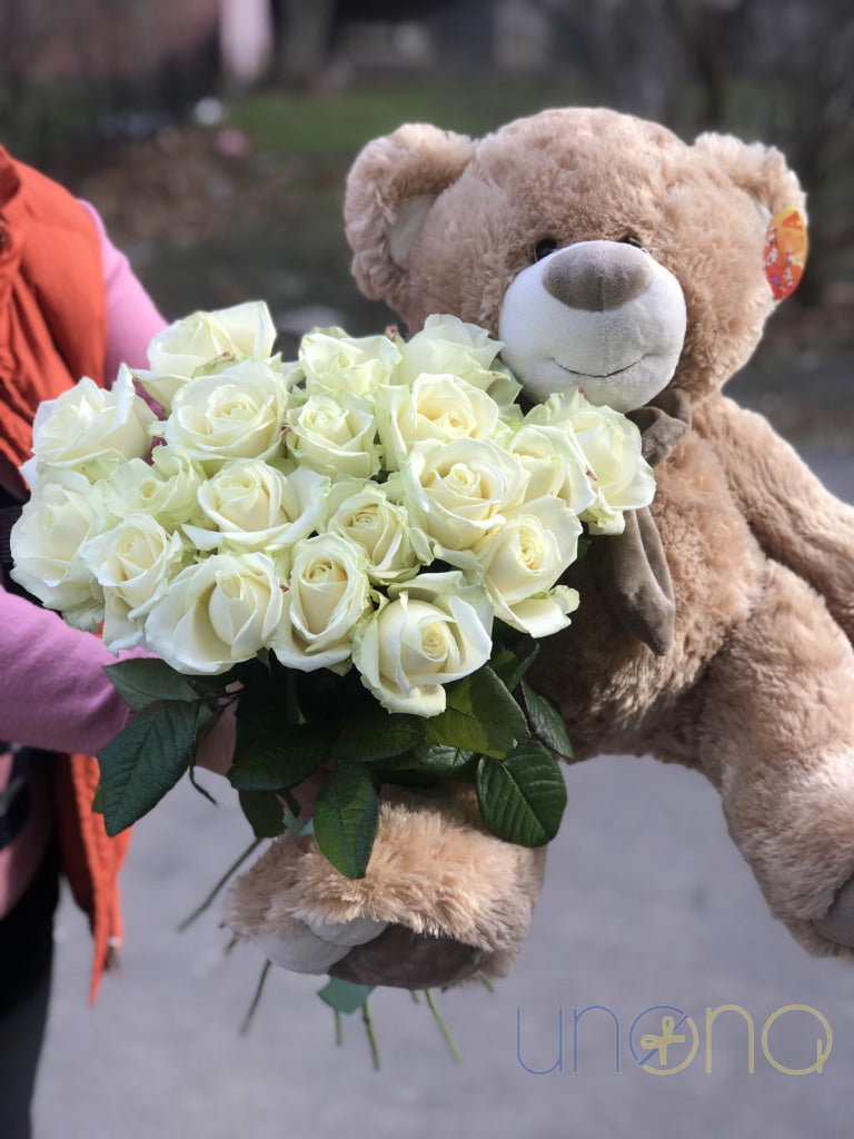 Huggalicious Bear With Roses For Children