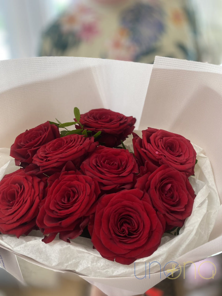Romantic 9 roses bouquet for Ukrainian woman in Lviv