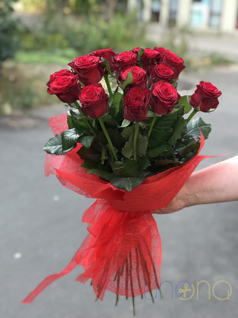 fresh local 15 roses bouquet available for same day delivery