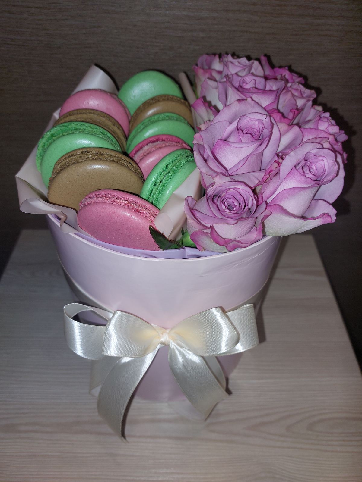 Luxury flower and macaron gift box
