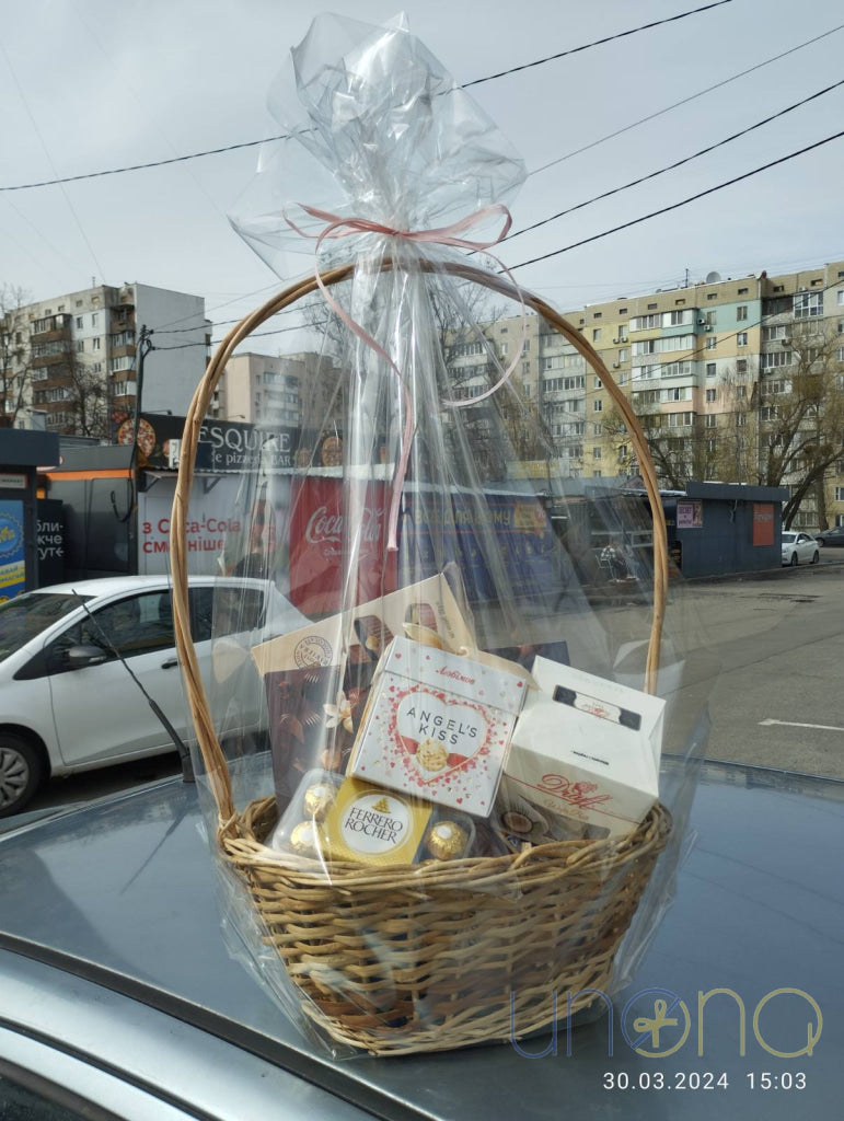 Most Popular Chocolates Gift Basket By Holidays