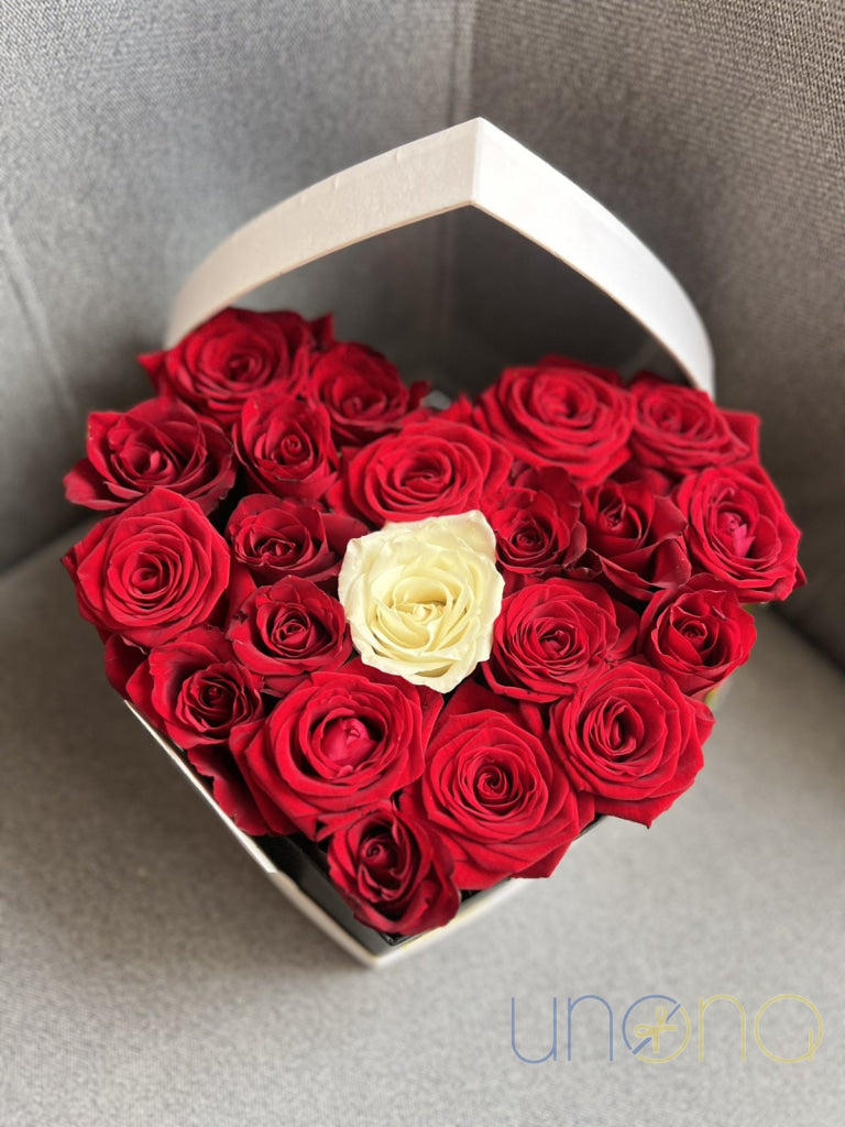 Pearl in the Heart Arrangement Flower box