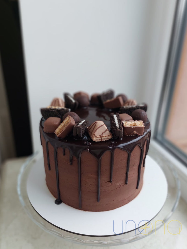 Send a delicious Chocolate Truffle Cake to loved ones in Ukraine