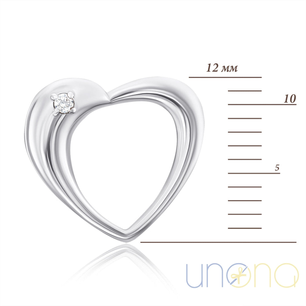 Romantic silver pendant with cubic zirconia