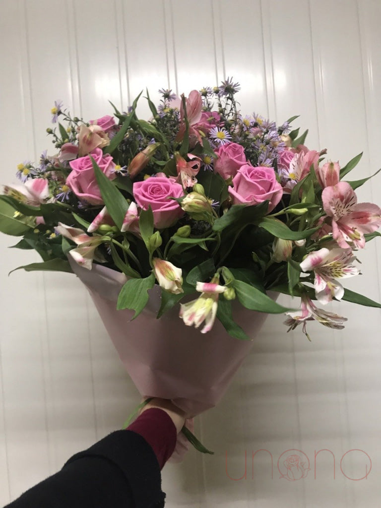 Pink roses and alstroemerias bouquet with chocolates & pink heart-shaped balloon – send flowers to Ukrainian woman