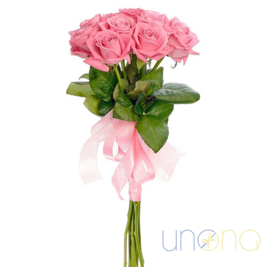 Sweetheart bouquet with 11 mixed roses delivery in Ukraine