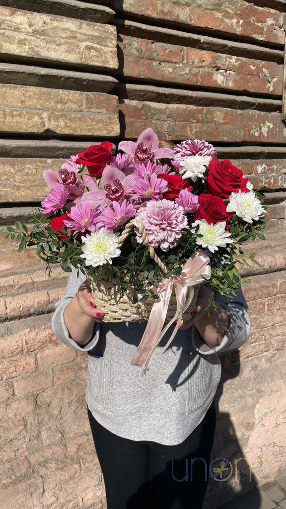 Romantic flower basket with roses, orchids, and chrysanthemums deluxe – Dnipro Ukraine delivery