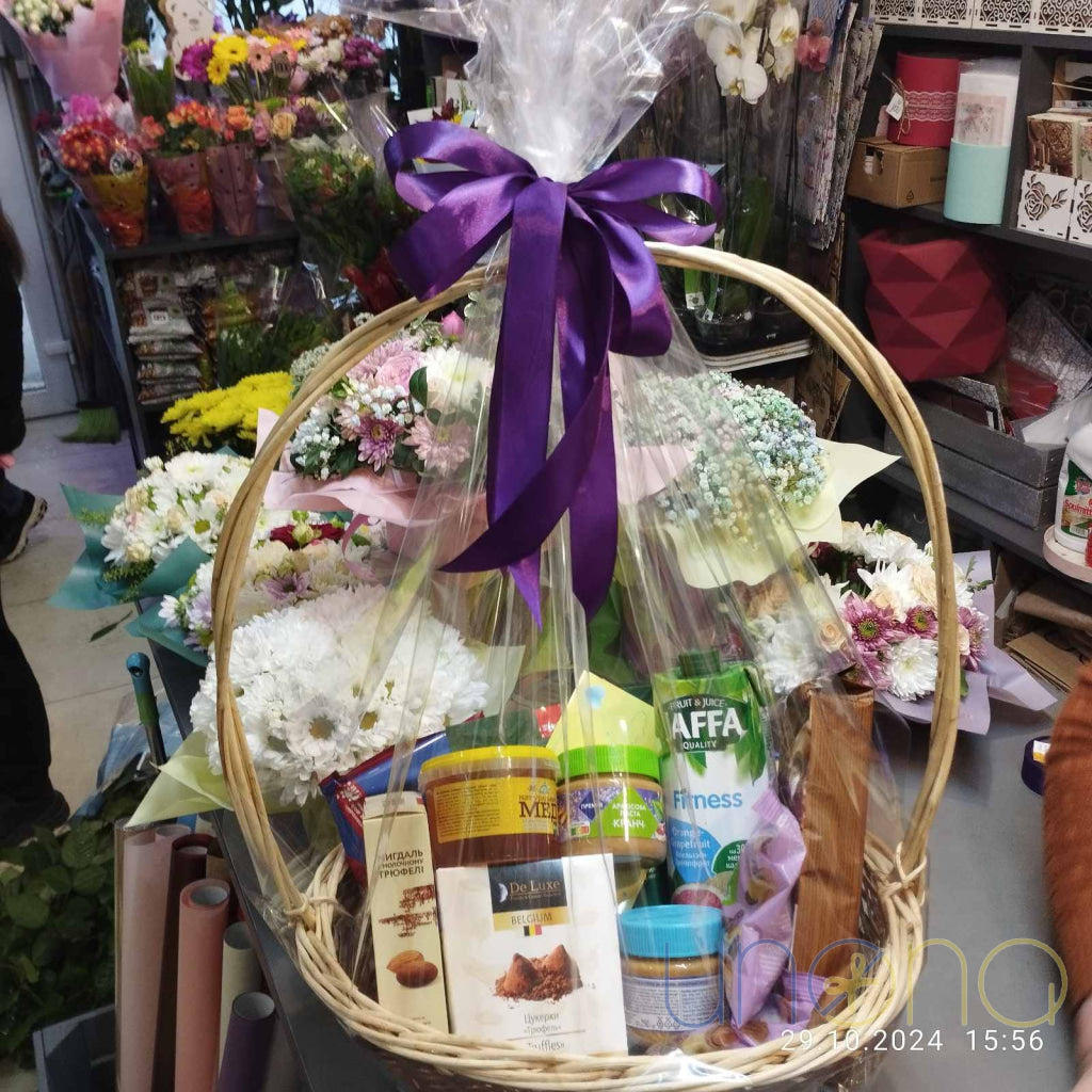 The Grand And Glorious Goodies Gift Basket Baskets