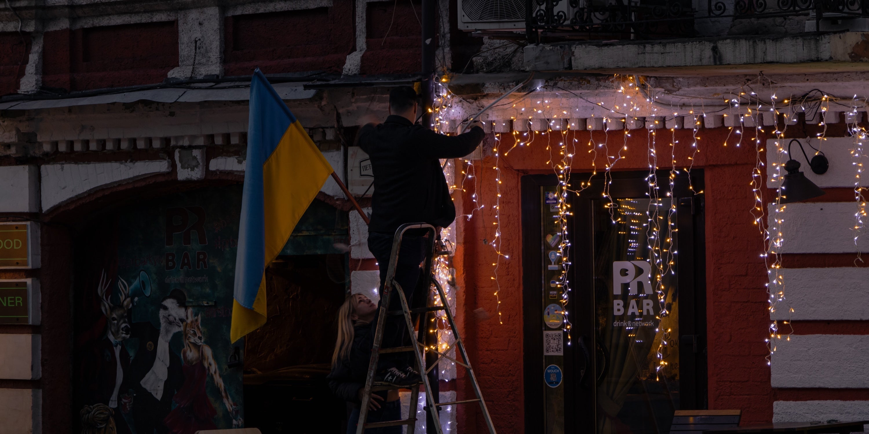 Valentine’s Day Gift Delivery in Ukraine — Love Finds Its Way