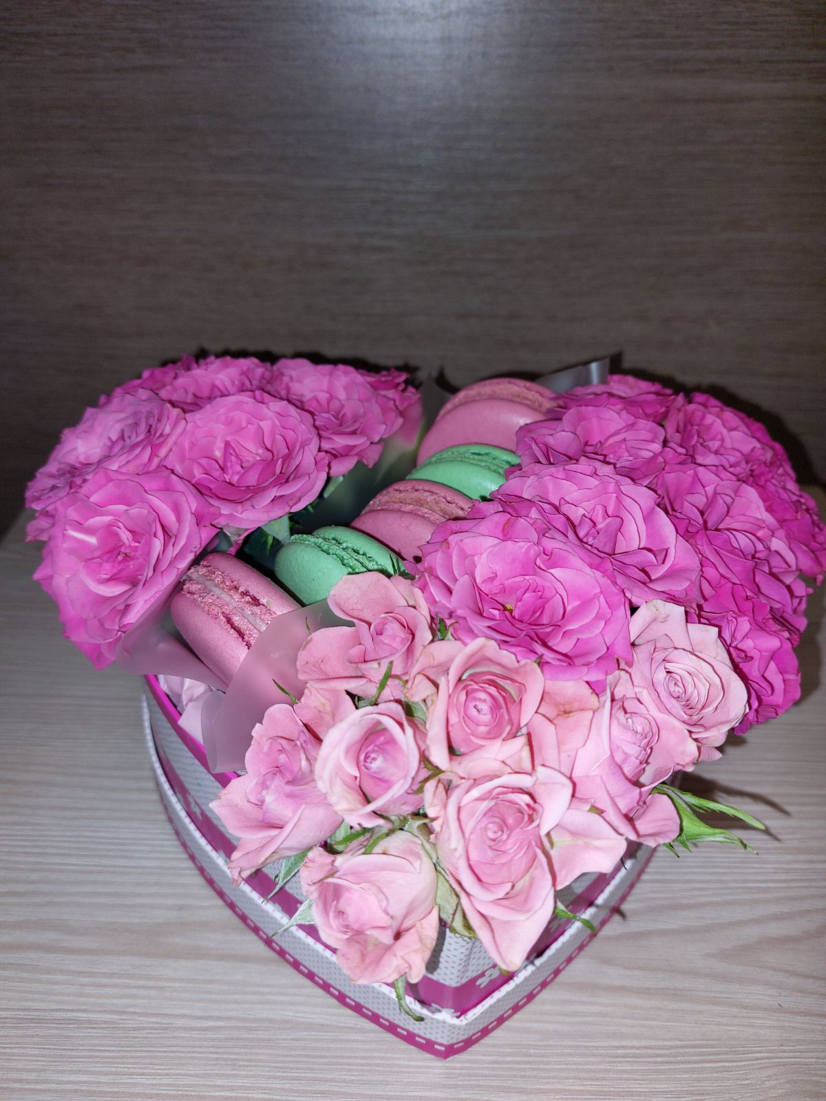 Sweet Compliment Gift Box