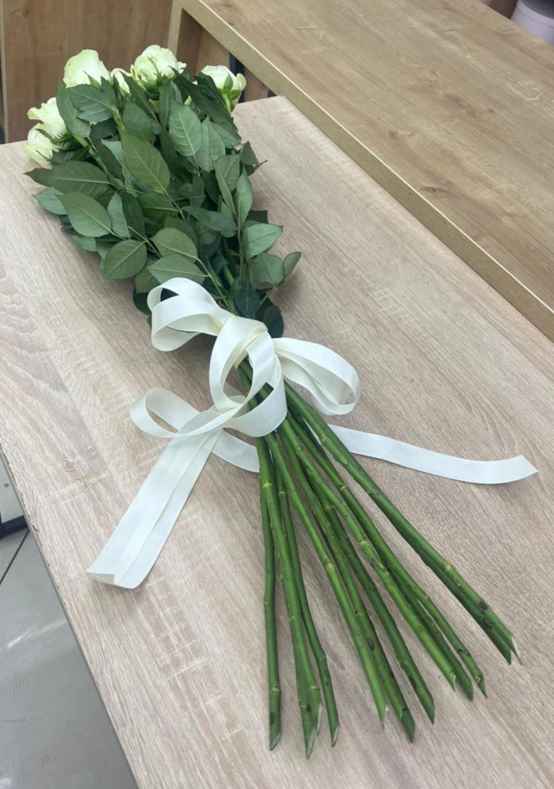 Tender Beauty – 13 Roses Bouquet Delivery in Ukraine