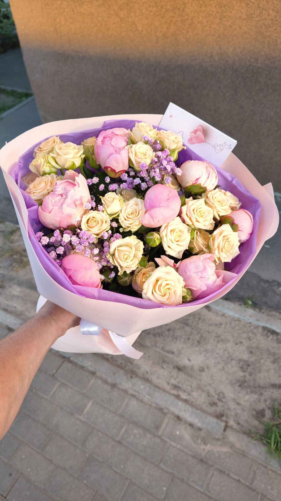 Délicieux bouquet de pivoines