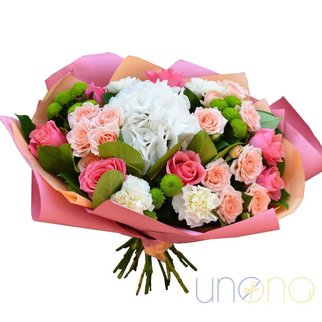 Admirable Rosiness Bouquet with pink roses and white hydrangea