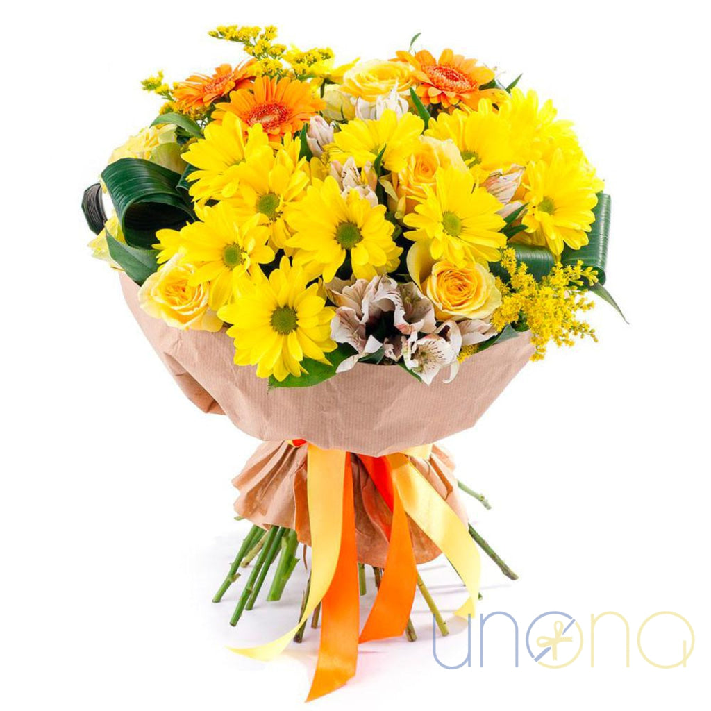 Amazing fall bouquet with yellow chrysanthemums and roses for delivery in Ukraine