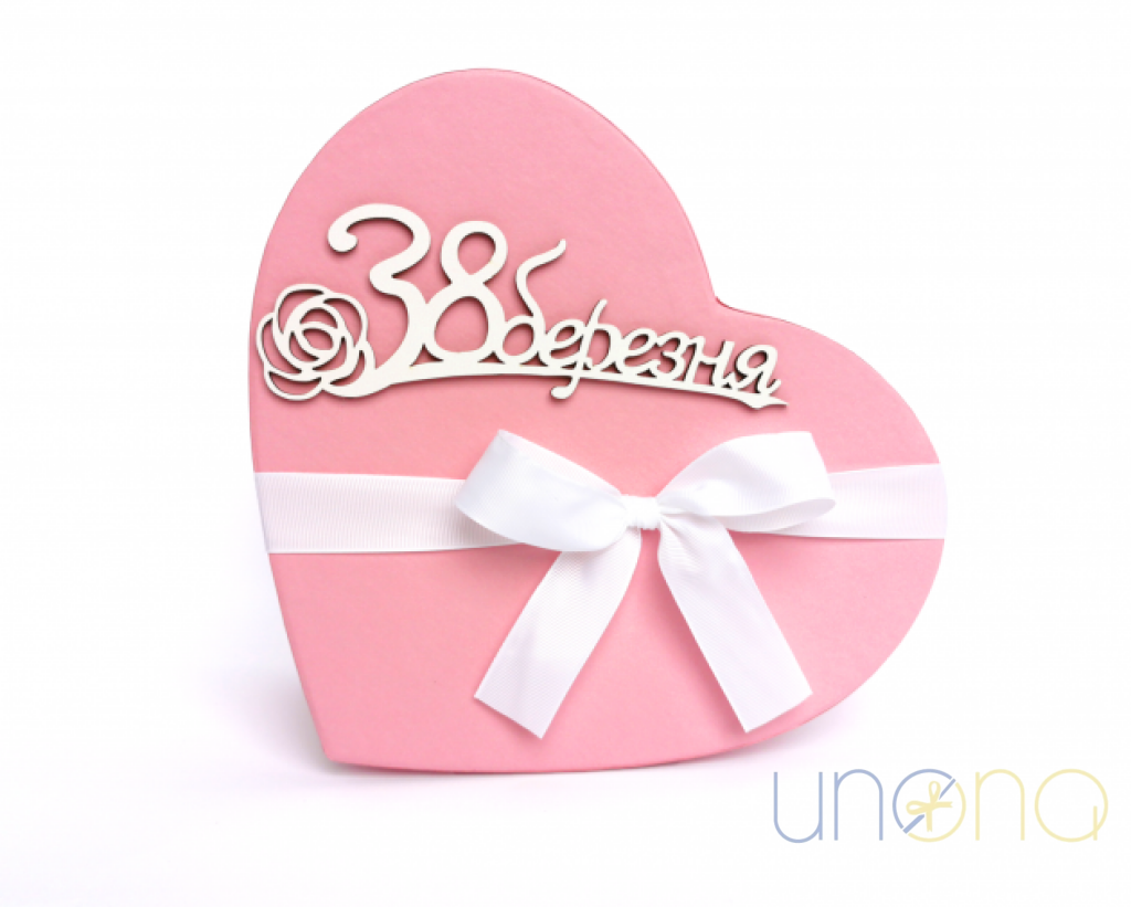 Artisan heart-shaped macarons gift for her