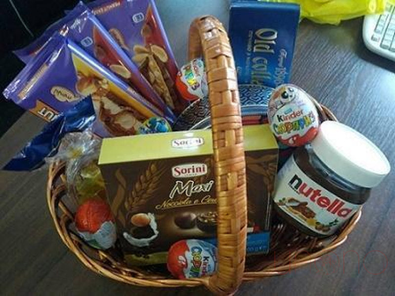 Basket of Spring Sweets | Ukraine Gift Delivery.