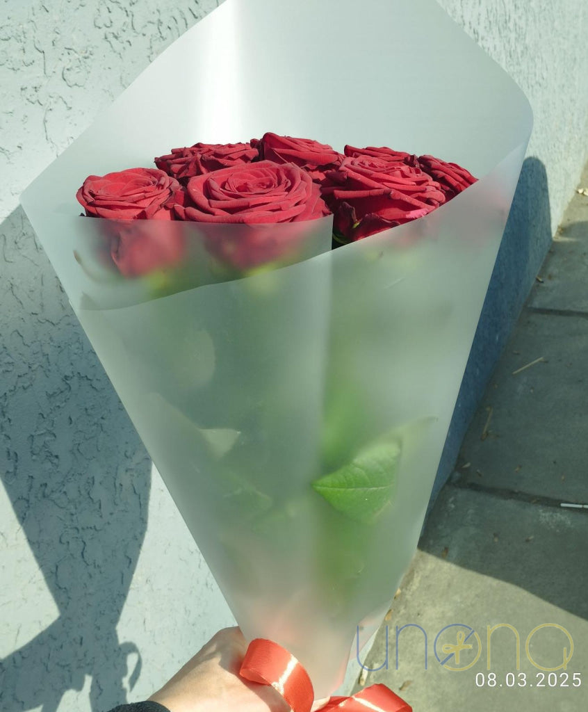 Beautiful bouquet of 9 fabulous roses for delivery in Odesa Ukraine