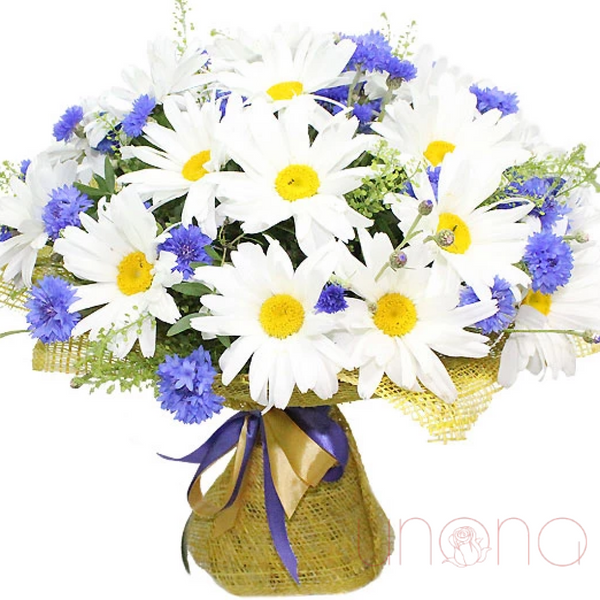 Cheerful Touch Bouquet | Ukraine Gift Delivery.