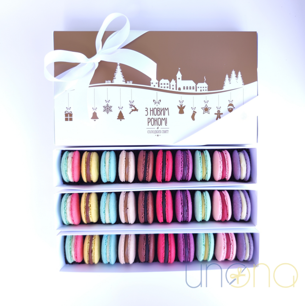 Christmas Macaron Gift Box – Send Christmas Gifts to Ukraine 30 macarons Gift Box