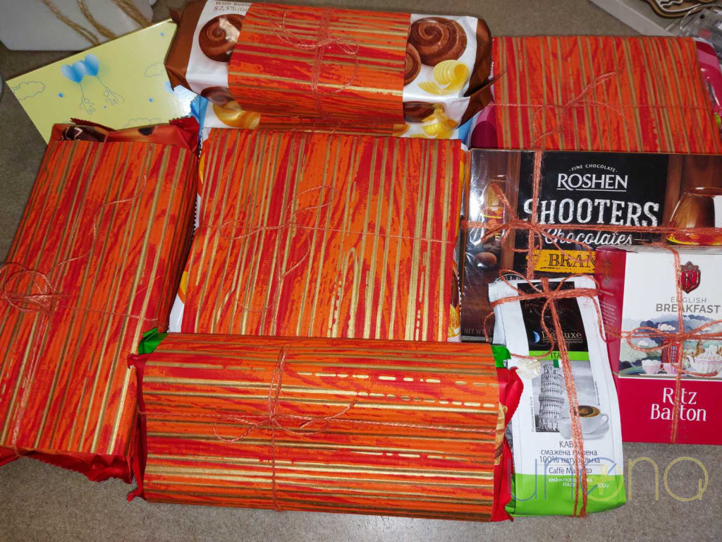 Coffee Chocolates & Cookies Gift Basket Gift Baskets