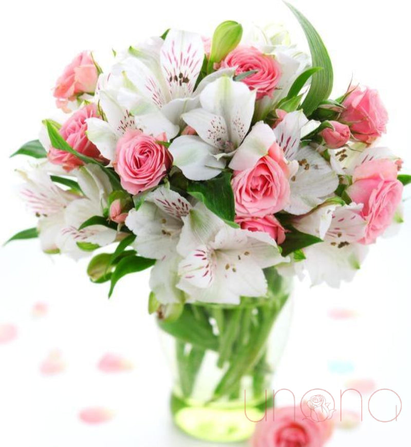Enchanting Beauty Bouquet | Ukraine Gift Delivery.