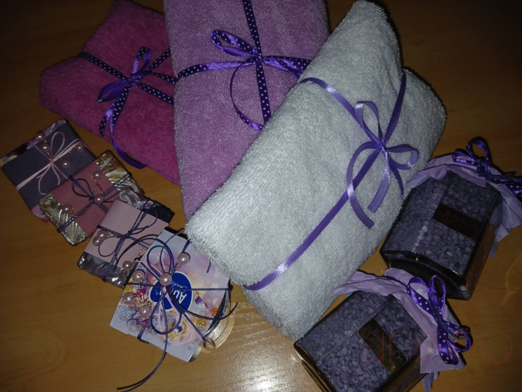 Exotic Island Spa Gift Set By City