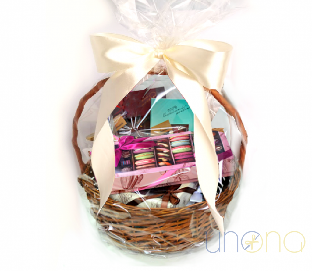 Fancy Chocolate Gift Basket By Price