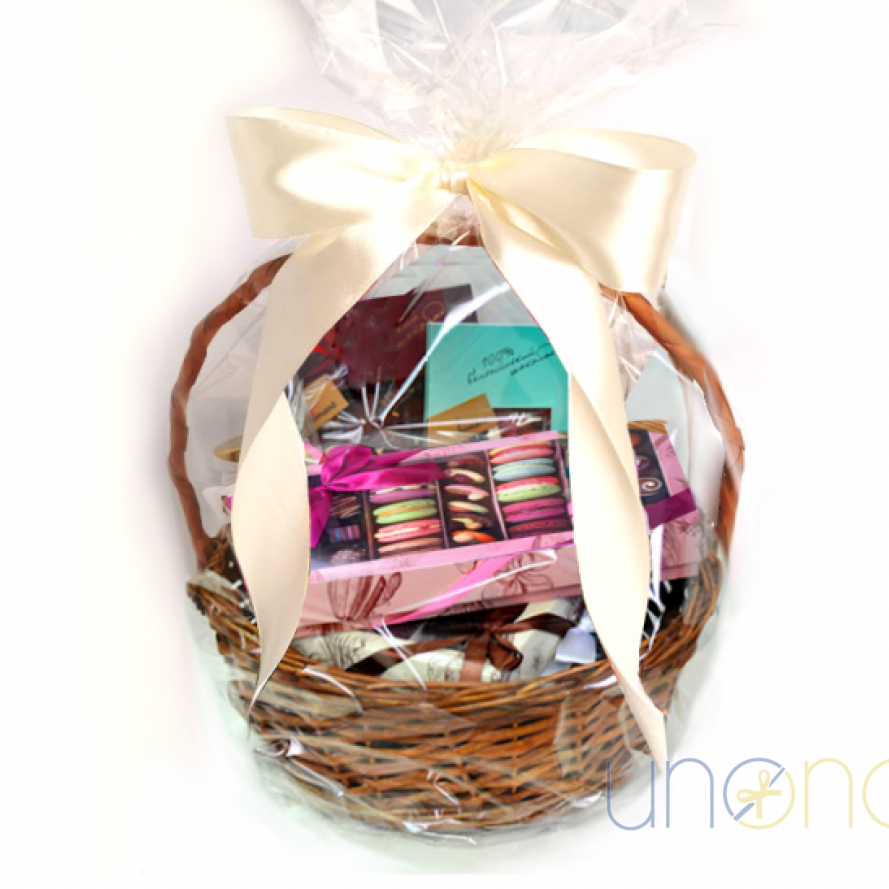 Fancy Chocolate Gift Basket By Price