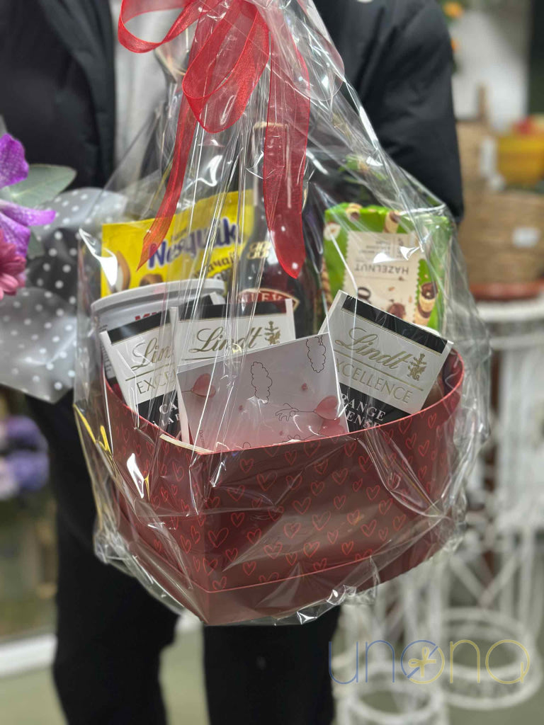 Gift Box for Gourmet Lovers Gift Baskets